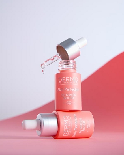 B3 Niacin Boost - Skin Perfection B3 Niacin Boost è un siero booster con Niacinamide (Vitamina B3) unita a Acido azelaico e glicina per un'azione illuminante e uniformante intensiva.