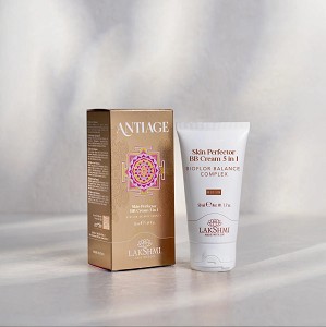 Skin Perfector BBCream - CORREGGE IL COLORE DELL’INCARNATO, ILLUMINA, IDRATA, PROTEGGE